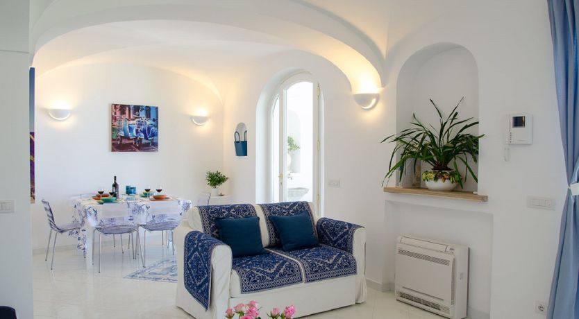 Photo of A Paradise on the Hill