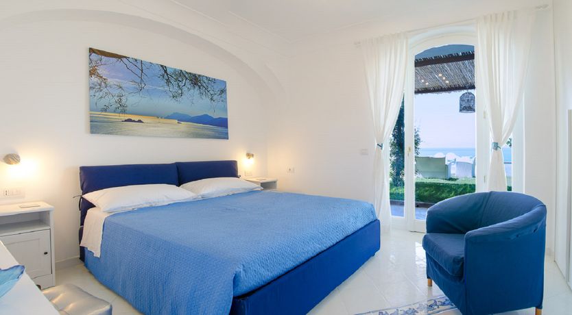 Photo of A Paradise on the Hill