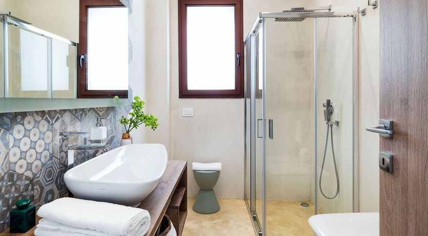 Photo of The Blue Rose