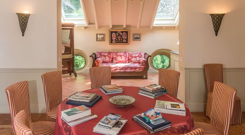 Photo of Romance on the Lake