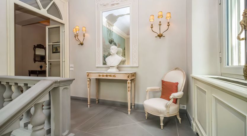 Photo of Romance on the Lake