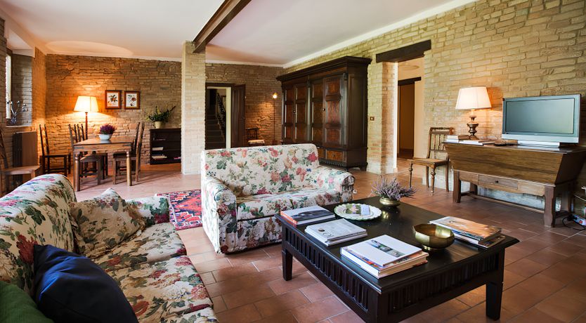 Photo of The Gem of Emilia