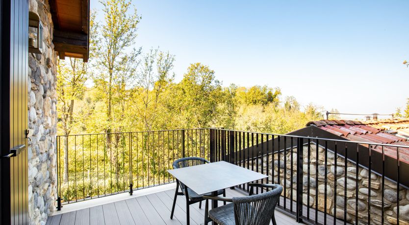 Photo of Lilac Bloom