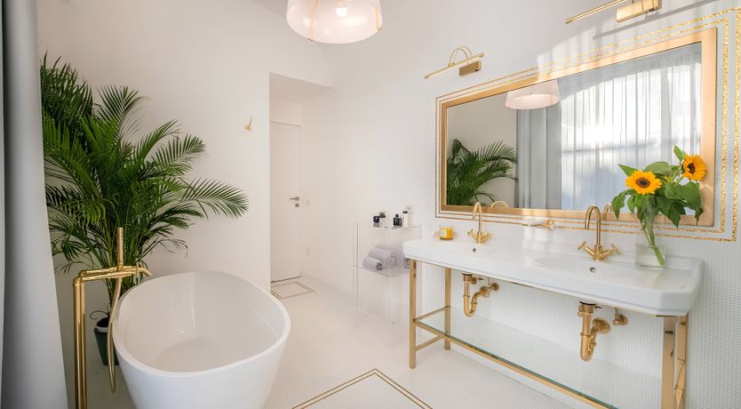 Photo of Seaview & Sand