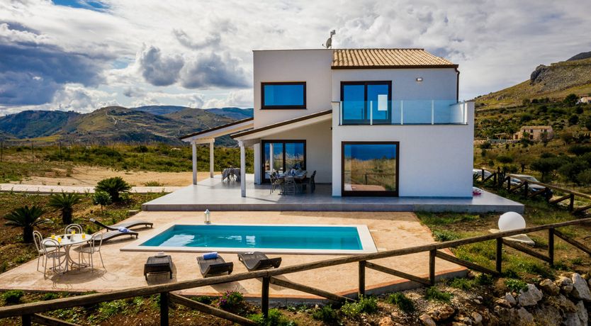 Photo of The Ocean's Song