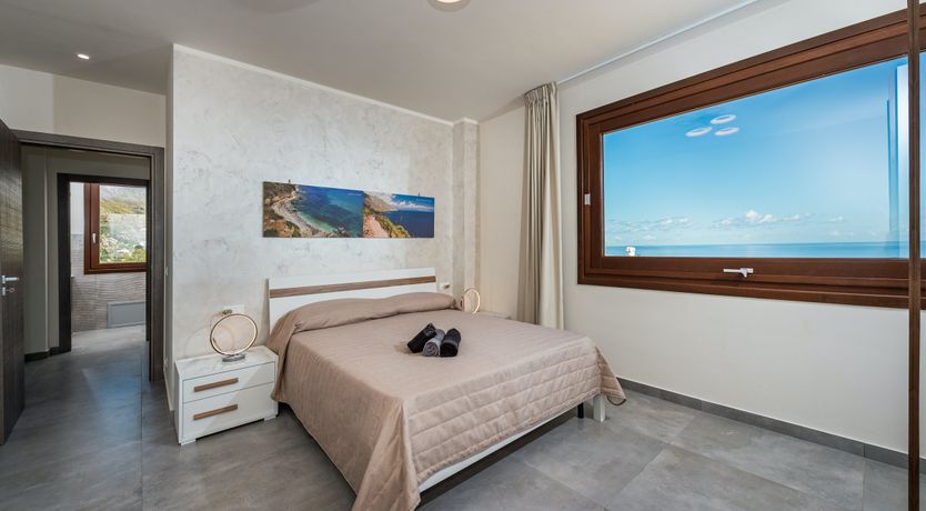 Photo of The Ocean's Song