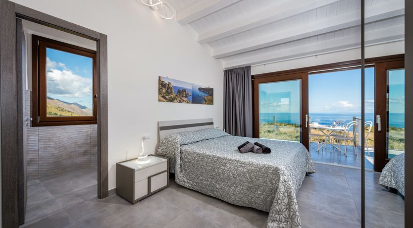 Photo of The Ocean's Song