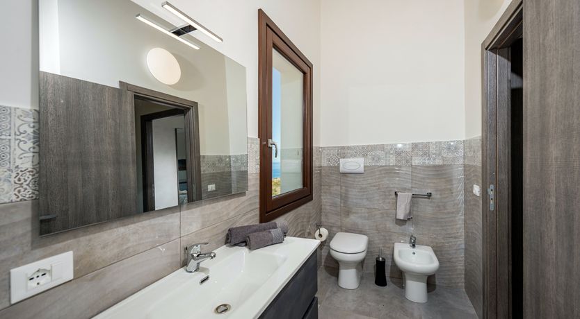 Photo of The Ocean's Song