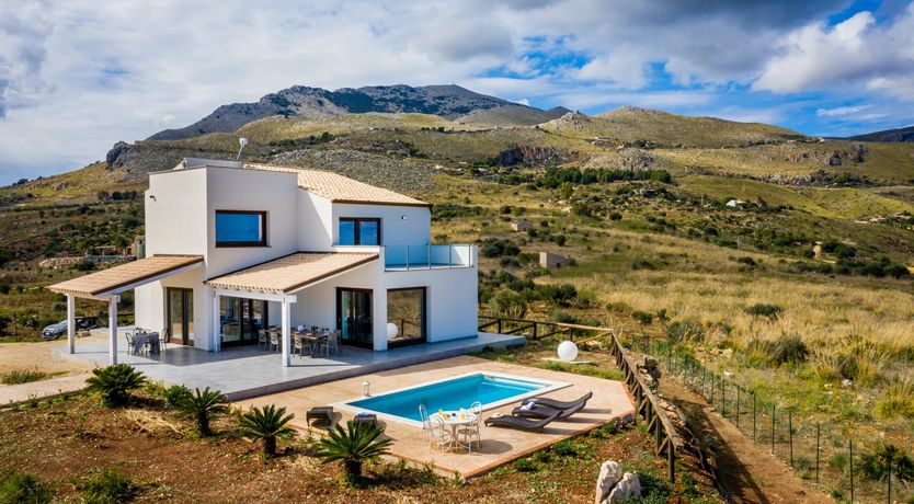 Photo of The Ocean's Song