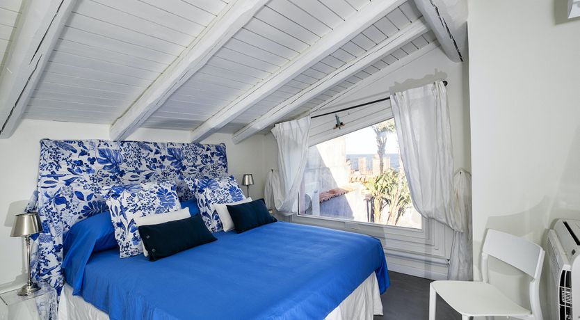 Photo of Coastline Chic