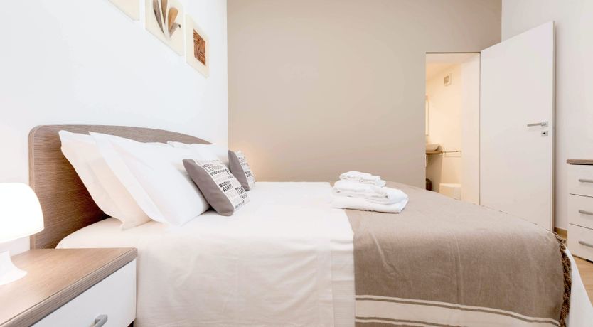 Photo of Green & Clear