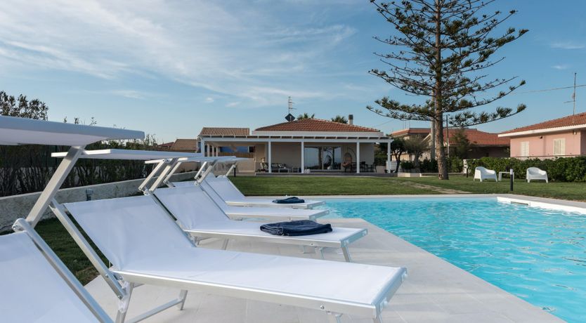 Photo of Green & Clear