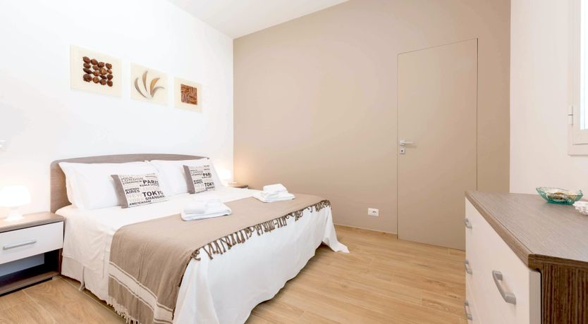 Photo of Green & Clear