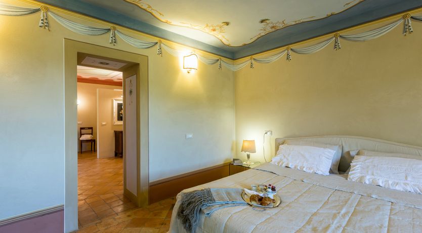 Photo of The Sun Rose