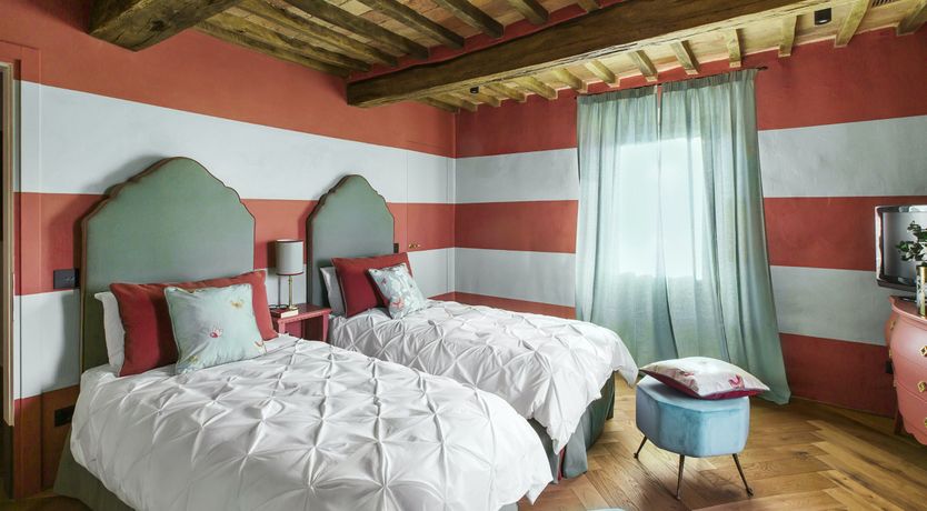 Photo of Tuscan Treasure