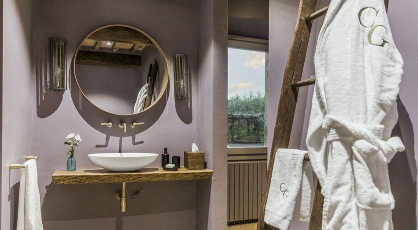 Photo of Tuscan Treasure