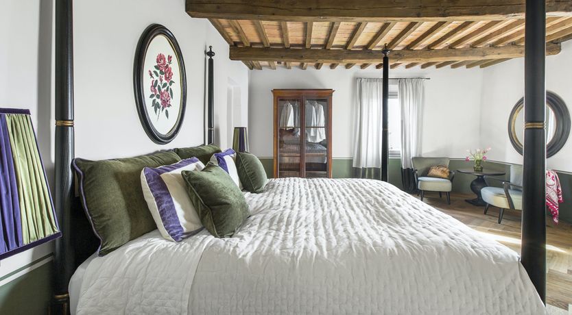 Photo of Tuscan Treasure