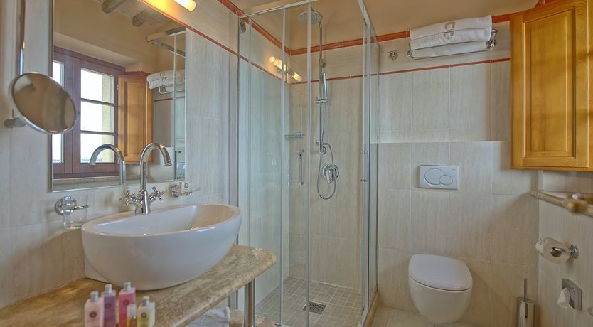 Photo of Marbled with Flowers