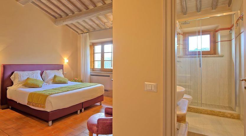 Photo of Marbled with Flowers