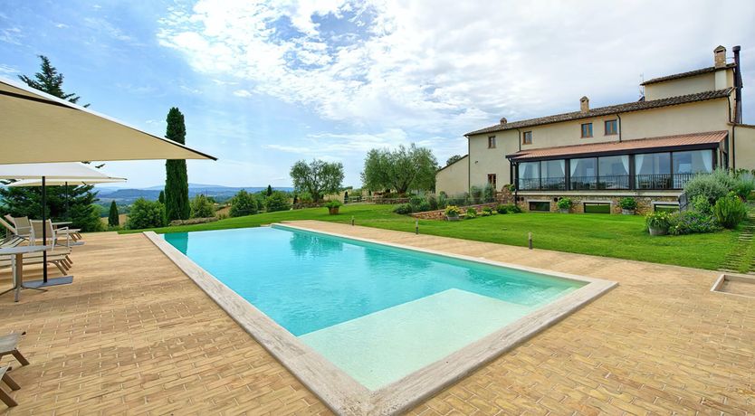 Photo of Marbled with Flowers