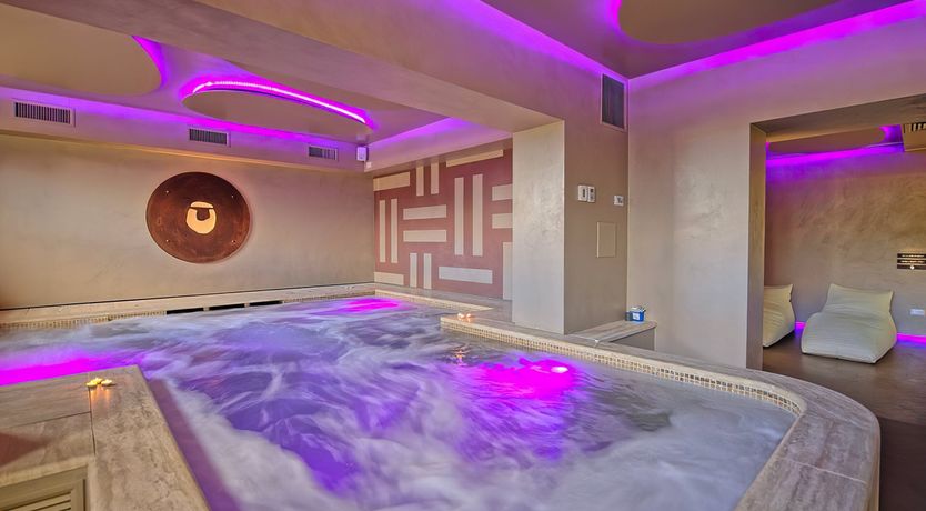 Photo of Marbled with Flowers