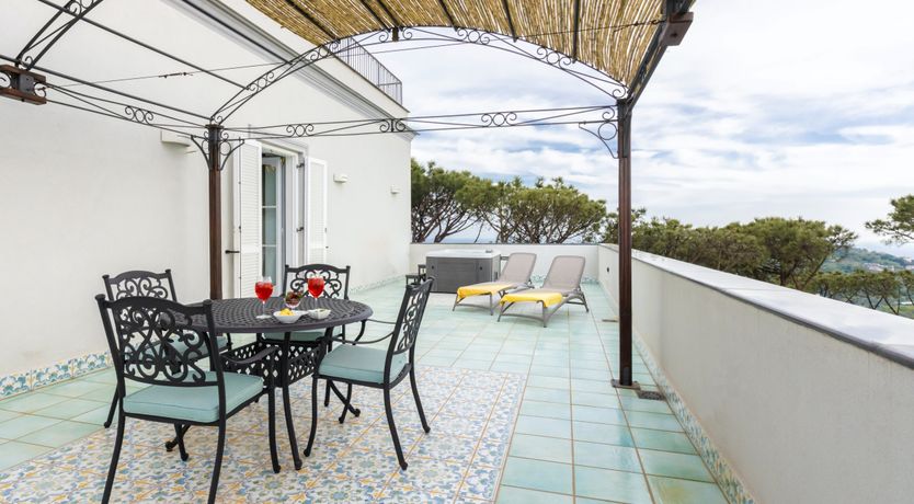 Photo of Pavillion Paradiso