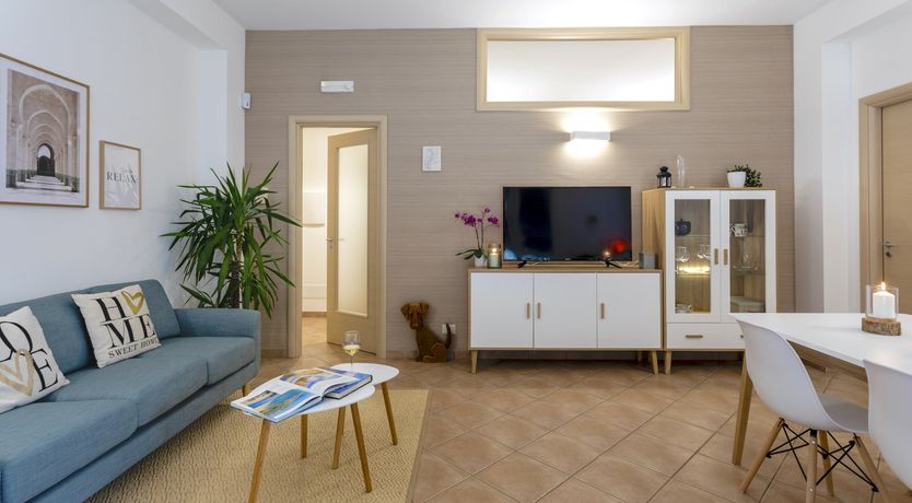 Photo of Poet's Hideaway