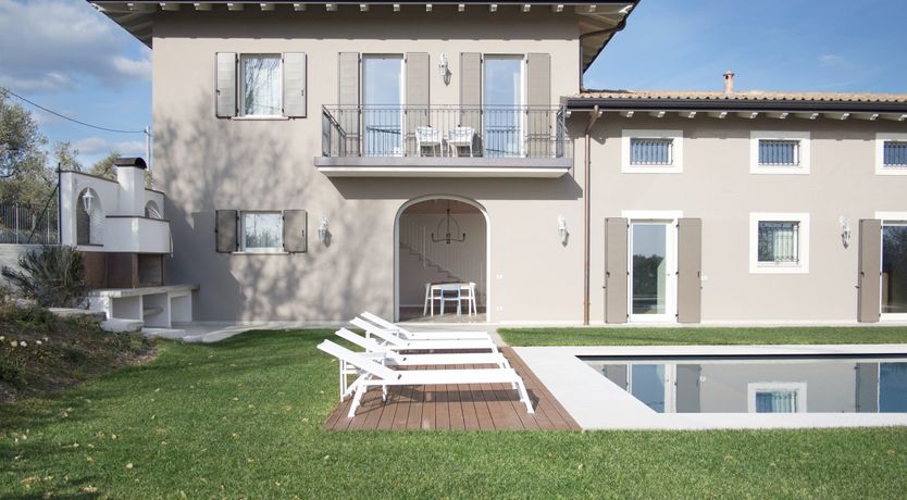 Photo of The Lake's Daughter