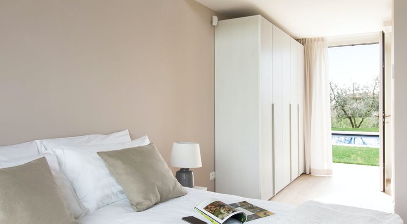 Photo of The Lake's Daughter