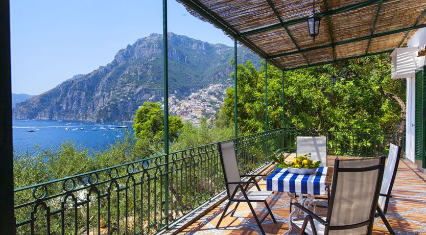 Photo of The Pearl of Campania