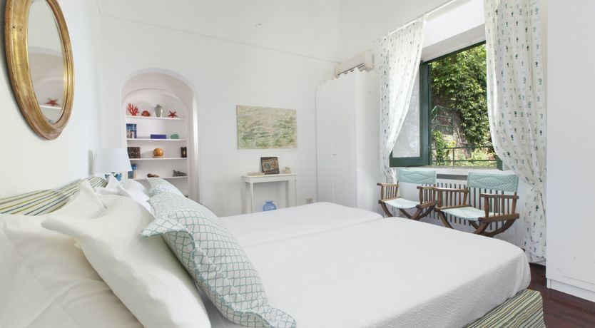 Photo of The Pearl of Campania