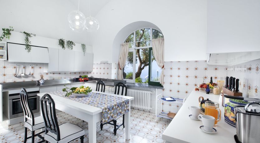 Photo of The Pearl of Campania