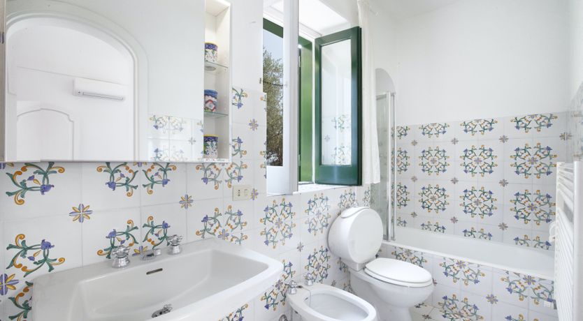 Photo of The Pearl of Campania