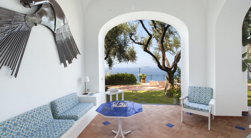 Photo of The Pearl of Campania