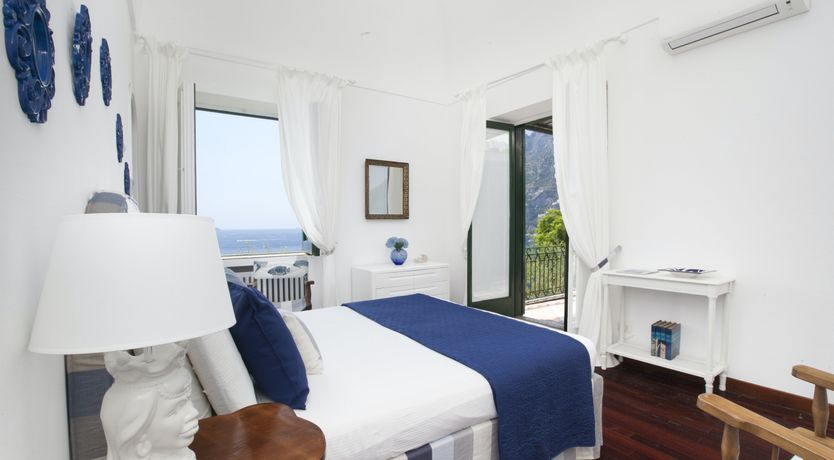 Photo of The Pearl of Campania