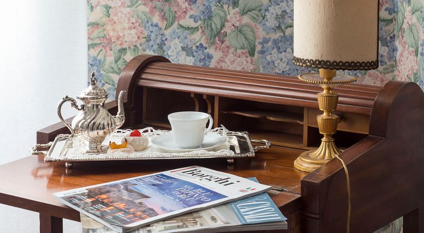 Photo of Palms & Pearls