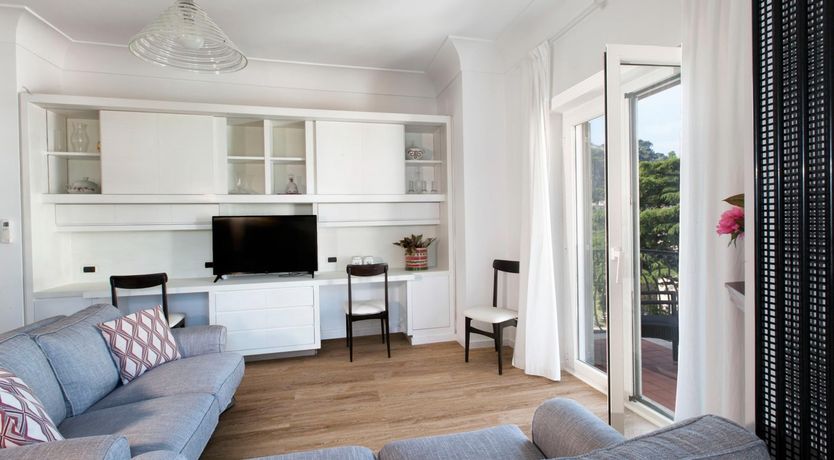 Photo of Melody of the Ocean