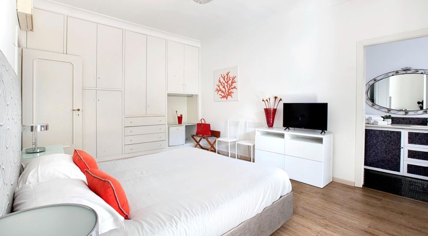 Photo of Melody of the Ocean