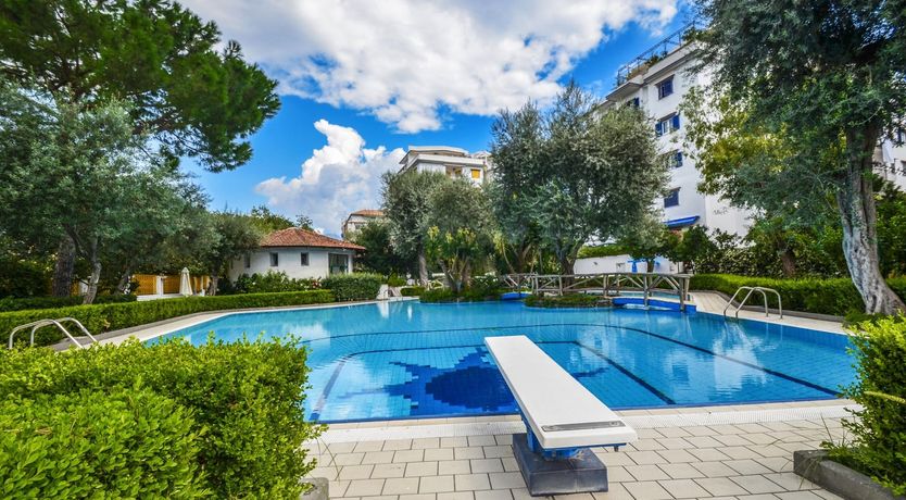 Photo of Melody of the Ocean