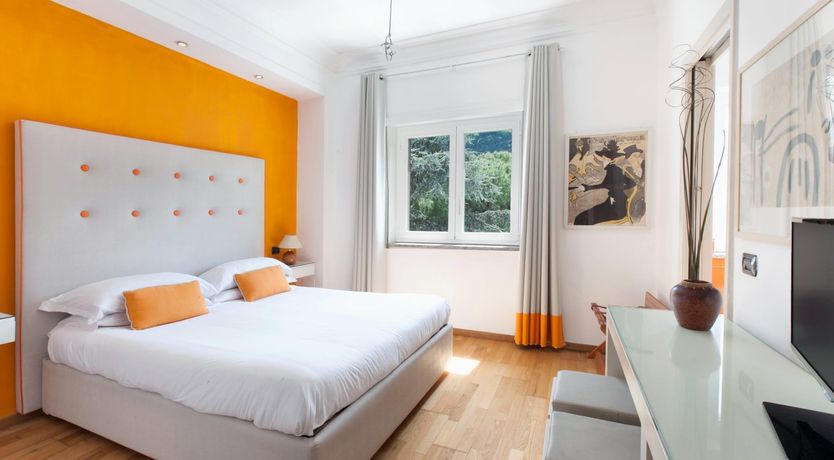 Photo of Melody of the Ocean