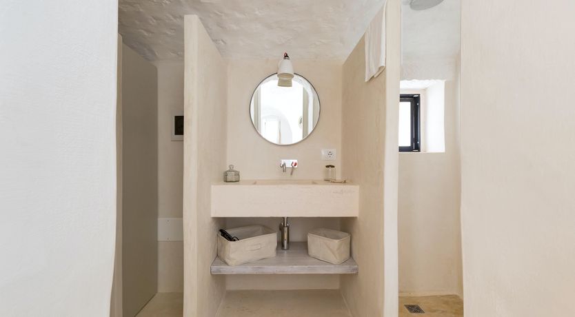 Photo of The Luscious Orange