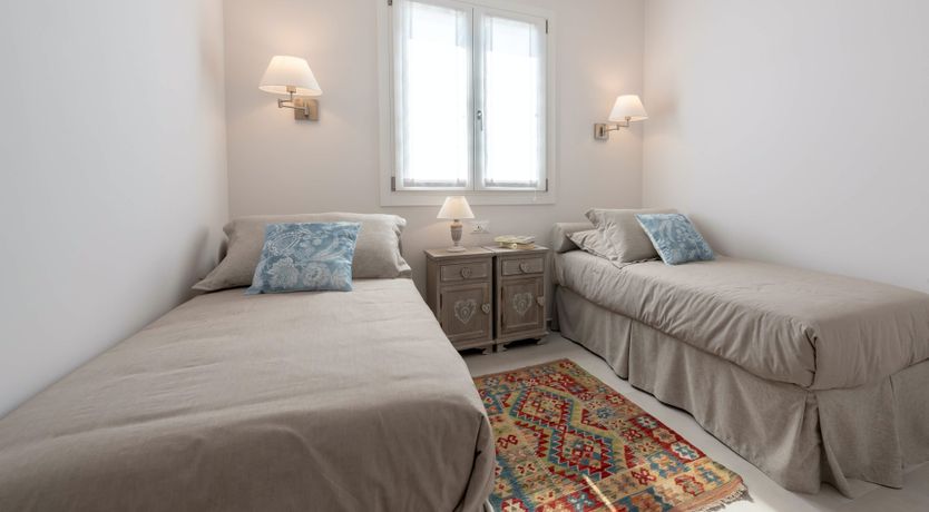 Photo of The Modern Mermaid