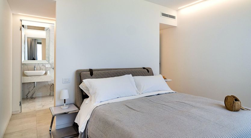 Photo of Painted Blue