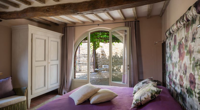 Photo of The Tasteful Tree