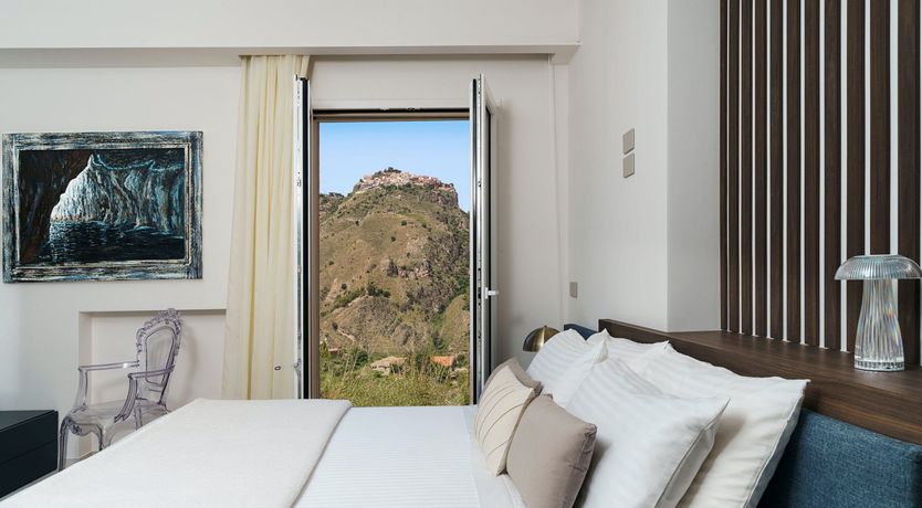 Photo of Sicilian Heights