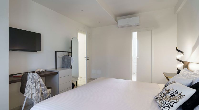 Photo of Sicilian Heights