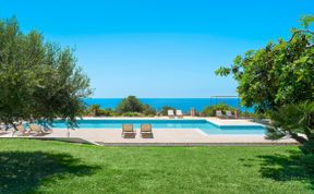 Photo of Sicilia in Bloom