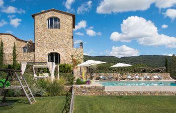 Chianti Sangria Holiday Home