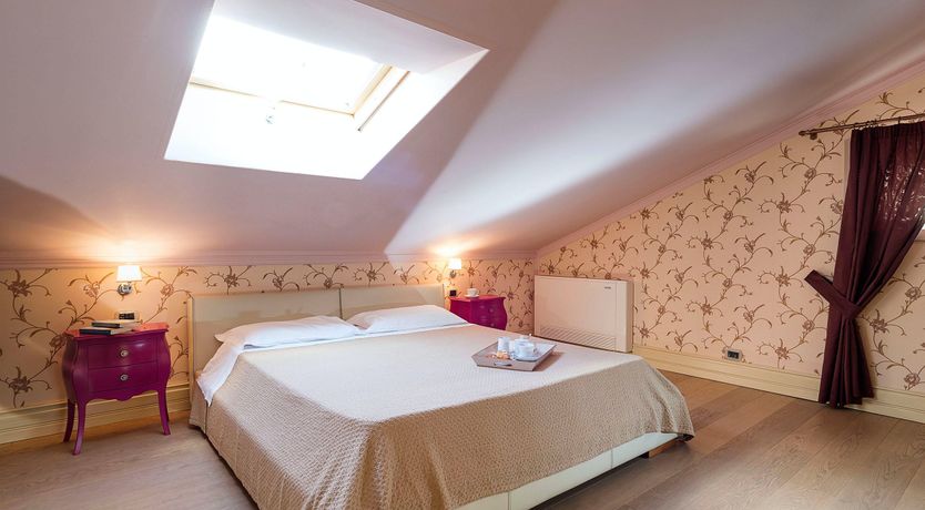 Photo of The Emerald Wonder