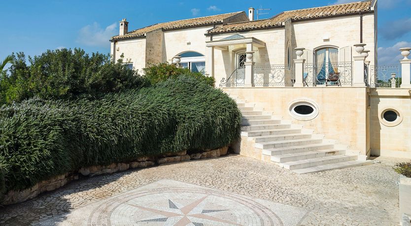 Photo of The Emerald Wonder